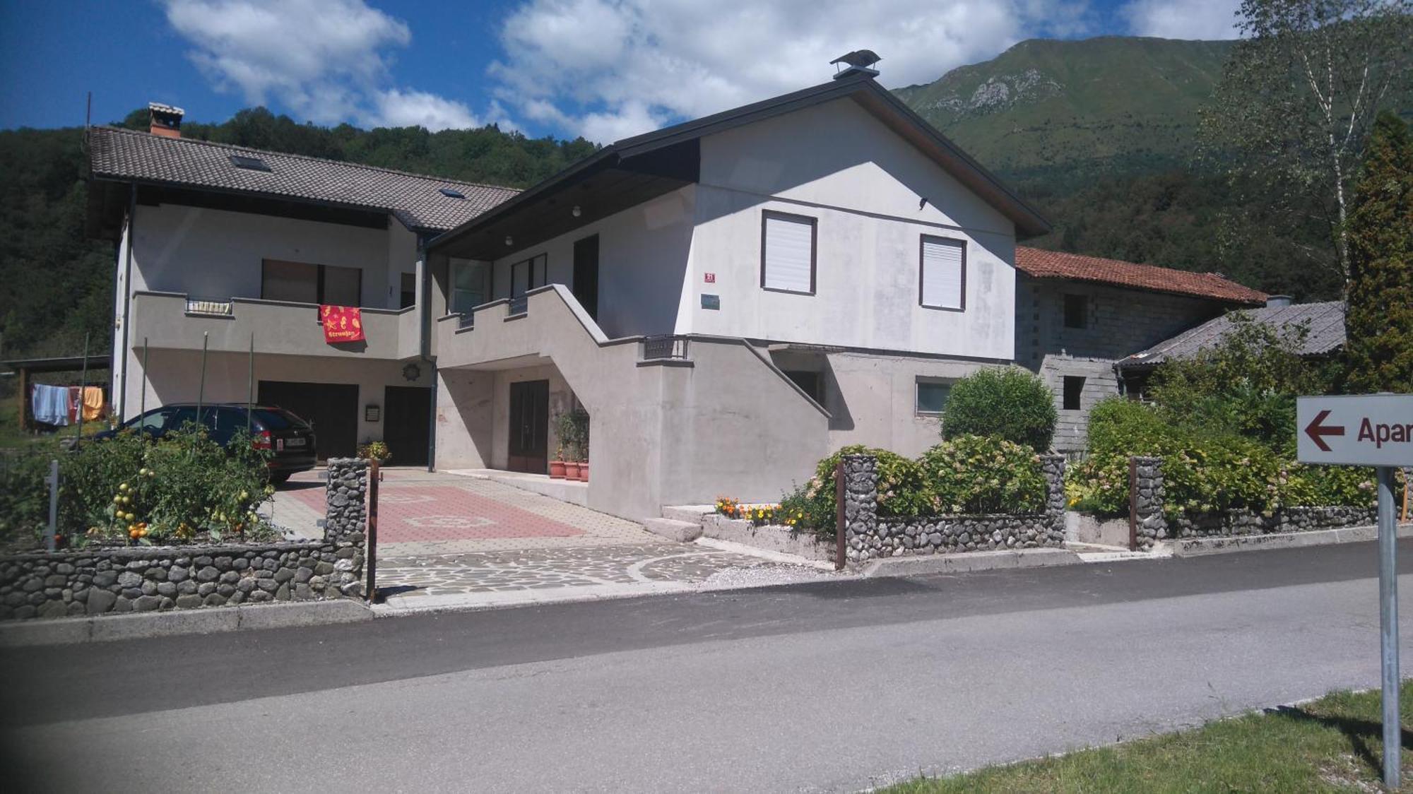 Apartment Losc - Podbela Breginj Zewnętrze zdjęcie
